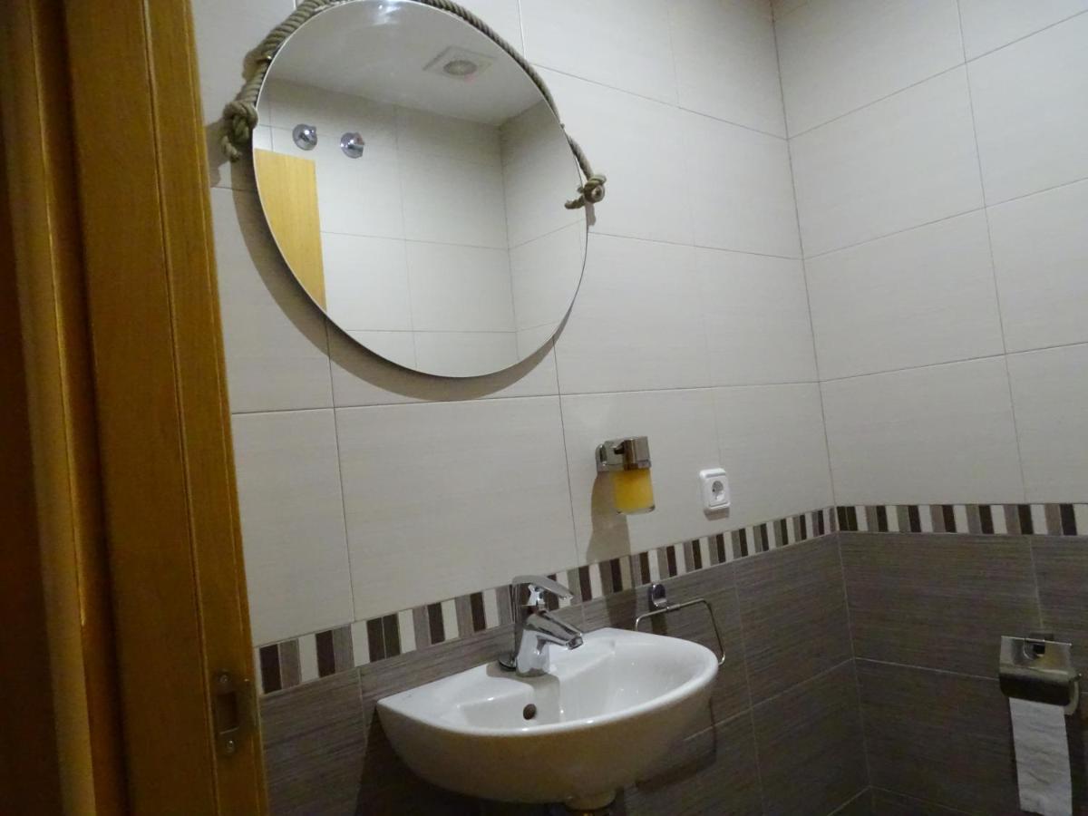 Apartamento Piscina Viena Rosas Exterior foto