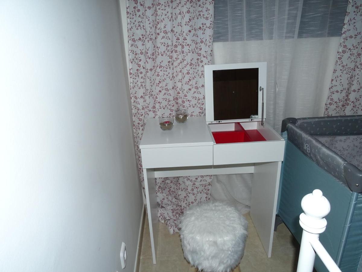 Apartamento Piscina Viena Rosas Exterior foto