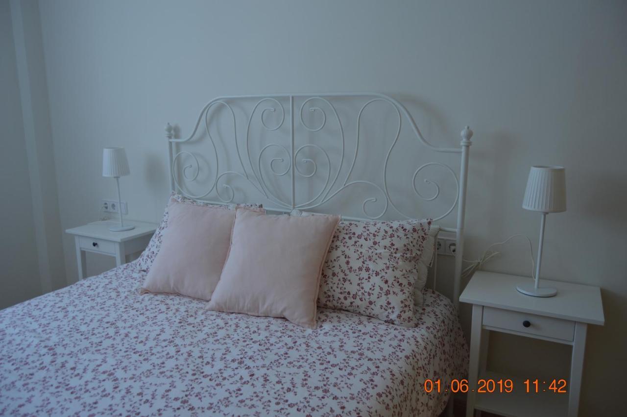 Apartamento Piscina Viena Rosas Exterior foto